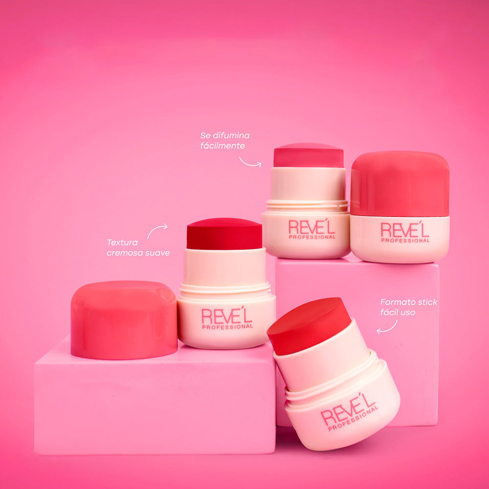 Rubor en Crema Blush Stick Reve'l en tonos rojo, rosa fucsia y rosa claro, fórmula cremosa suave de difuminado fácil para mejillas radiantes