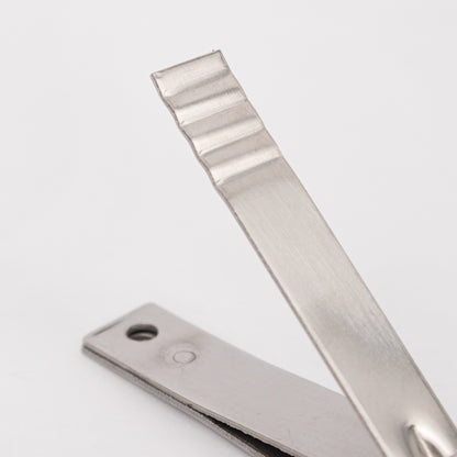 Corta uñas metal labrado