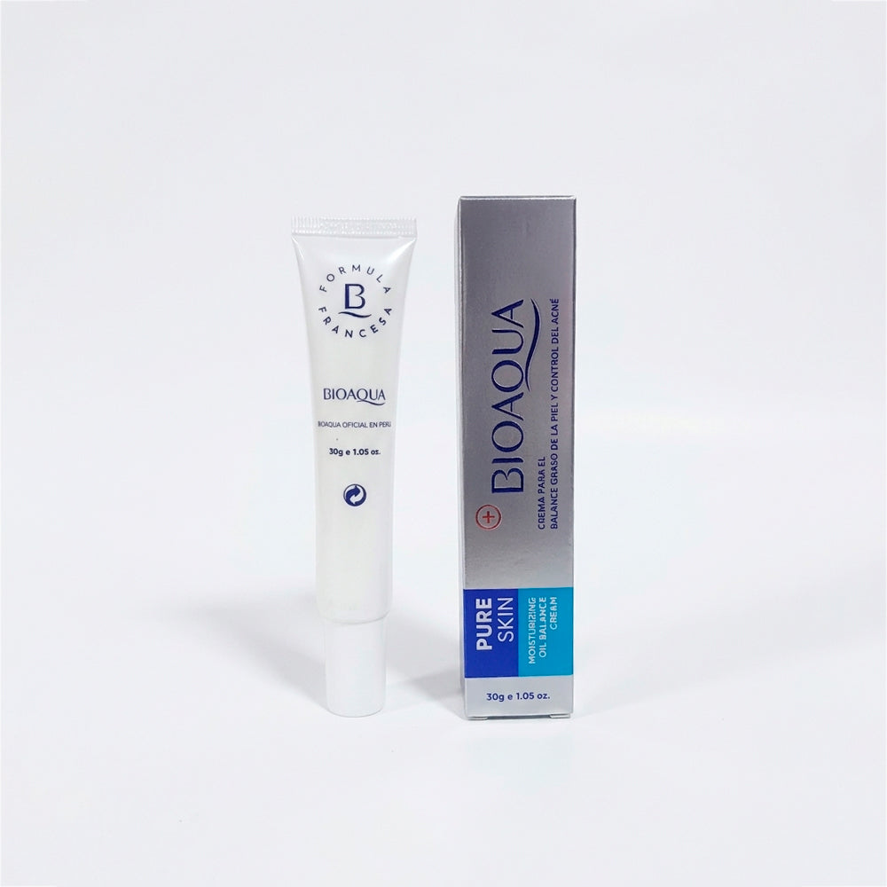 Crema Pure Skin Oil Balance Cream antiacné 30g Bioaqua fórmula francesa, balance graso y control del acné para pieles mixtas a grasas
