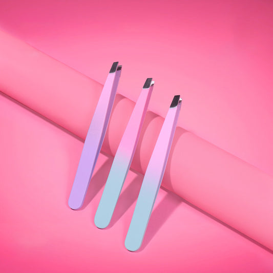 Pinza para depilar cejas punta extra fina con acabado degradado pastel en tonos lila y celeste tres variantes