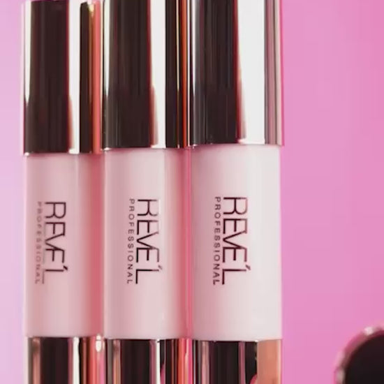 Video de Foundation Stick Reve'l Professional en tres tonos alineados con fondo rosa