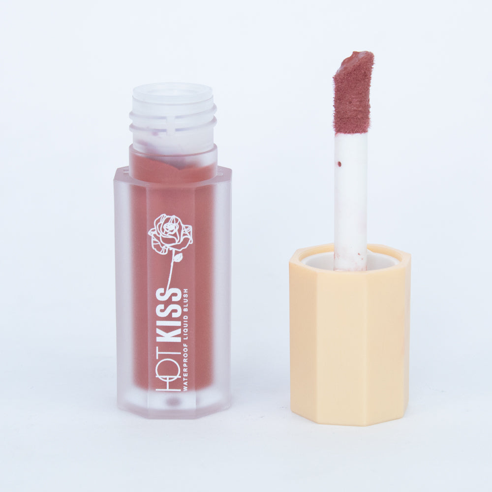 Rubor líquido Hot Kiss Waterproof abierto mostrando aplicador doe-foot en tono mauve rosewood — Reve'l Professional 4ml