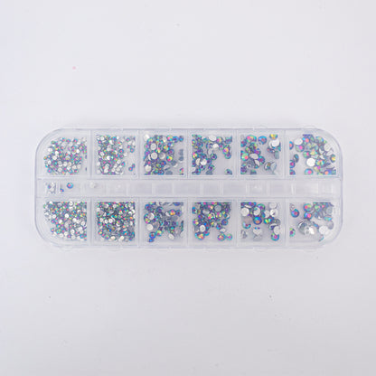 Set adornos para uñas nail art strass AB holográfico multimedida en estuche 12 compartimentos sobre fondo blanco