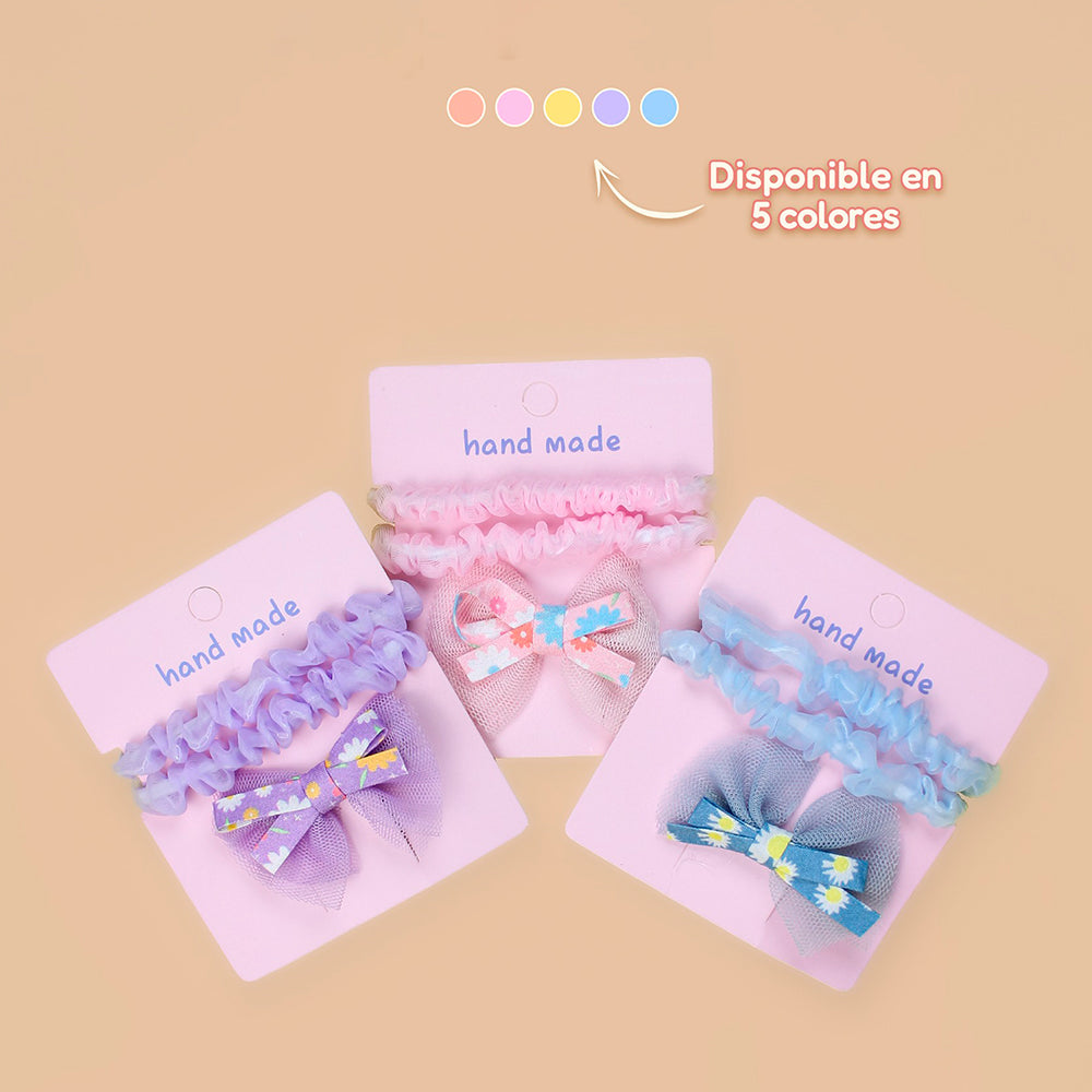 Set de liga scrunchie y lazo floral con tul hand made en colores pastel disponible en 5 colores rosado lila amarillo morado y celeste