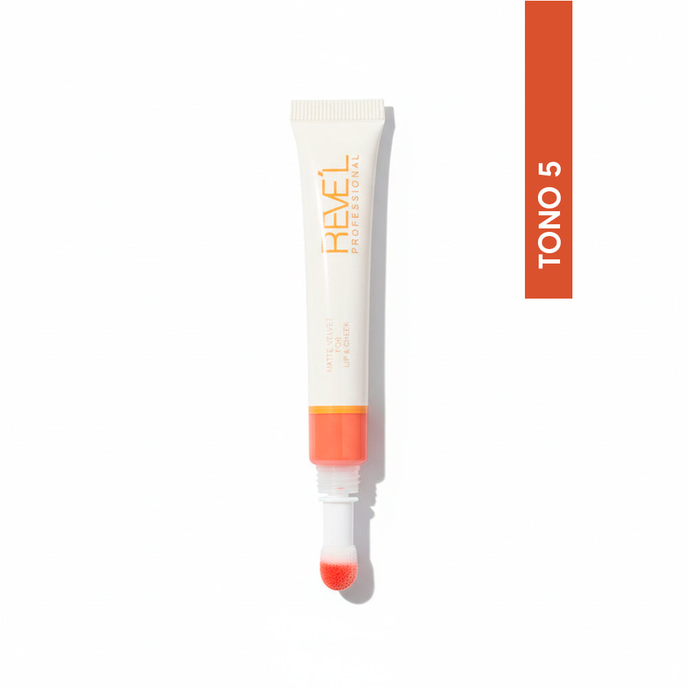 Tint Matte Velvet 2 en 1 para labios y mejillas Reve'l Professional Tono 5 tono naranja oscuro sobre fondo blanco